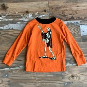 Skeleton vampire tee
